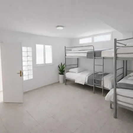 The Tree House Coliving * 엘메다노